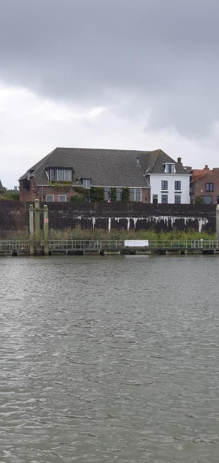 Waar Maas & Waal..... Apartment Woudrichem ภายนอก รูปภาพ